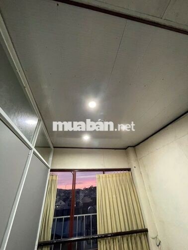 CHO THUÊ NHÀ MẶT TIỀN 5 PHÒNG NGỦ - NGUYỄN VĂN TRỖI ĐÀ LẠT - 21TR