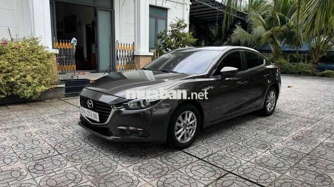 Mazda 3 2019 1.5L Luxury 139000km