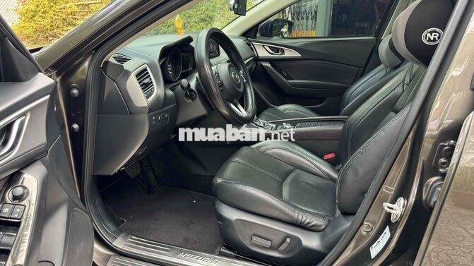 Mazda 3 2019 1.5L Luxury 139000km