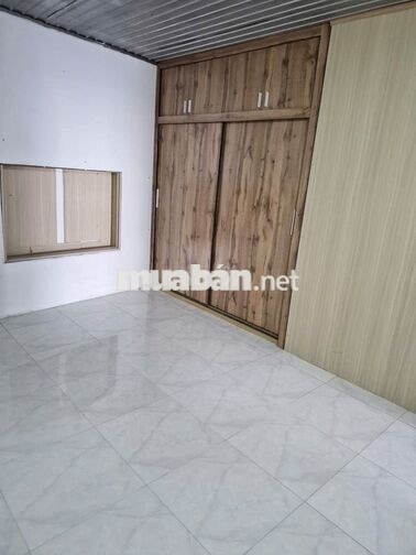 Cho thuê nhà nguyên căn giá rẻ ngay chợ Trung Chánh Tô Kí HM