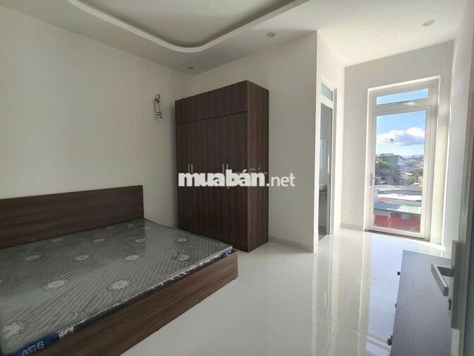 CHO THUÊ NHÀ MỚI XÂY MẶT TIỀN VIEW THÀNH PHỐ 5PN ĐÀ LẠT 22TR