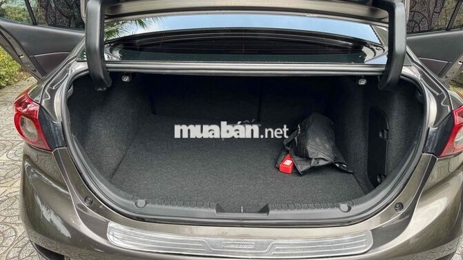 Mazda 3 2019 1.5L Luxury 139000km