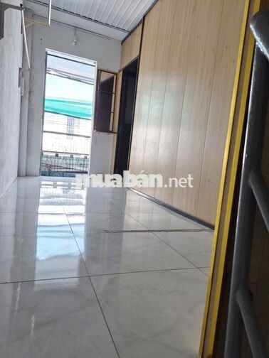 Cho thuê nhà nguyên căn giá rẻ ngay chợ Trung Chánh Tô Kí HM