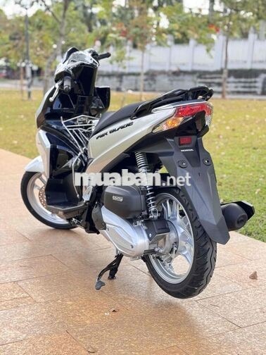 Honda Air Blade 2019 màu Bạc Poscher
