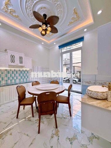 GIÃM 700TR BÁN GẤP NHÀ ĐẸP GẦN ĐHYD CẦN THƠ, SỔ HỒNG HOÀN CHỈNH