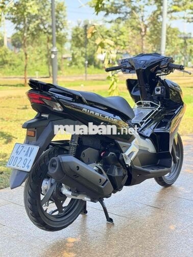 HONDA AIR BLADE 125I 2025 ĐEN BẠC