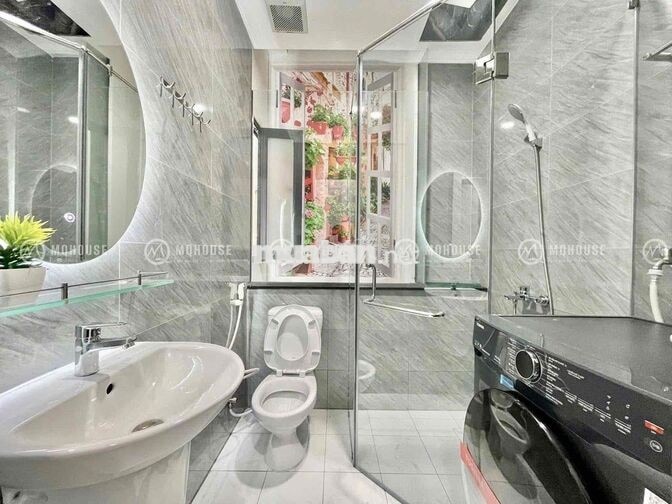 CĂN HỘ 1 PHÒNG NGỦ DIỆN TÍCH RỘNG NẰM GẦN ETOWN CỘNG HOÀ
