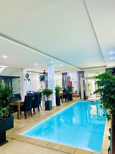 biệt thự ,gần biển, 300m2 sàn, 3 tầng 1 hầm, full nội thất pccc