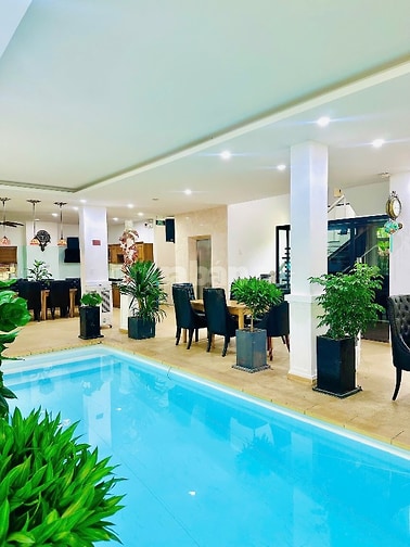 biệt thự ,gần biển, 300m2 sàn, 3 tầng 1 hầm, full nội thất pccc