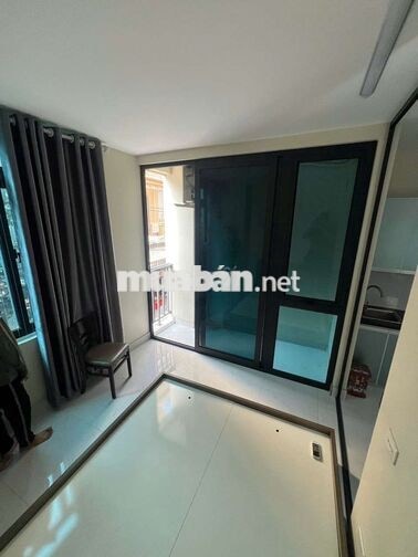 Siêu phẩm CCMN 1n1k 40m2 full đồ. ban công thoáng tại Xuân Đỉnh