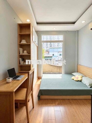 Căn Hộ thang máy ban công mới kengg , Cuối Dương Bá Trạc gần q1 q5