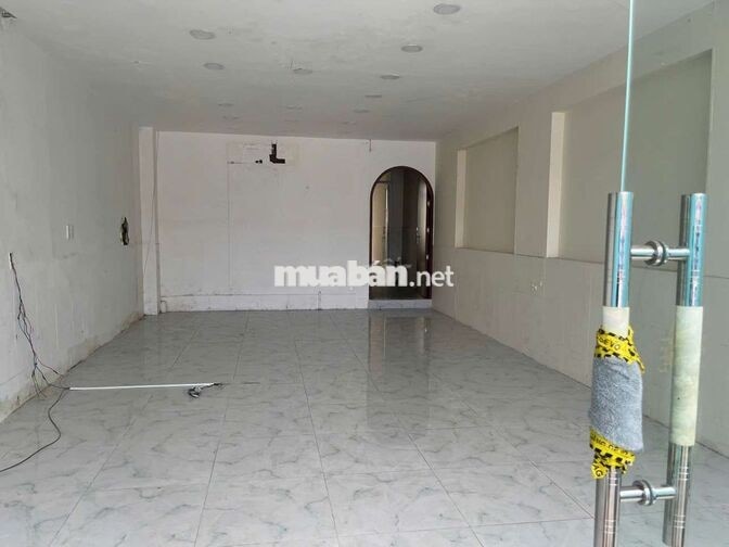 Cho thuê nha nguyên căn mặt tiền Nguyễn Thị Thập, phường Tân Quy Q l7