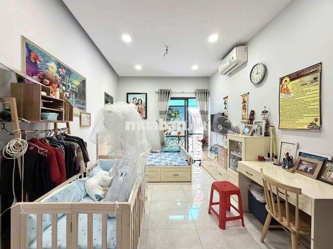 4 TẦNG 52m2 GIÁP BÌNH THẠNH HXH CÁCH MT 20m LÀM ĐƯỜN 7PN, 7.6 TỶ
