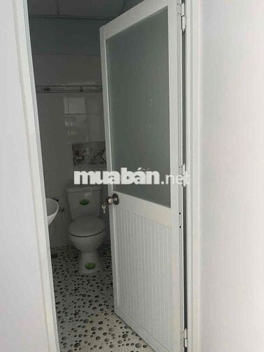 CHO THUÊ NHÀ MỚI HẺM 1 Sẹc ĐÚC 1 lầu 2 pn 2 wc