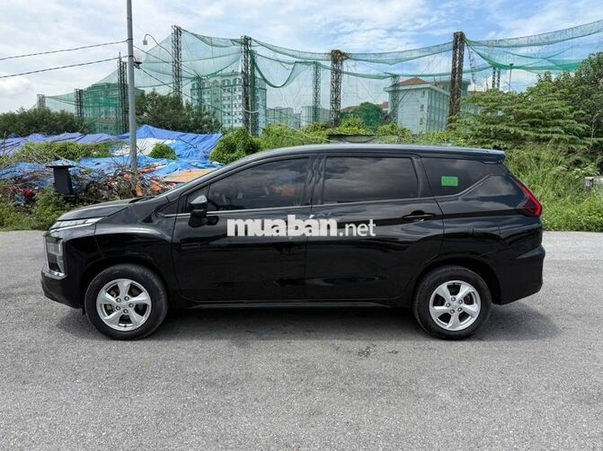 Xpander  2022 Màu đen - 420Tr