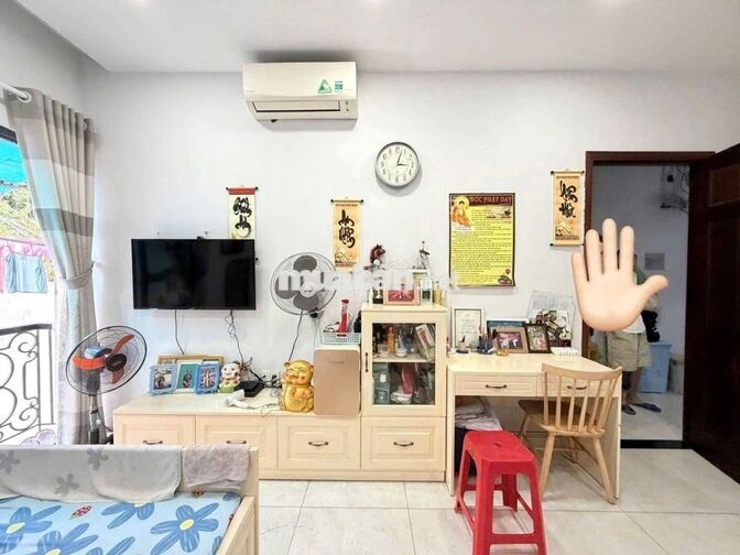 4 TẦNG 52m2 GIÁP BÌNH THẠNH HXH CÁCH MT 20m LÀM ĐƯỜN 7PN, 7.6 TỶ