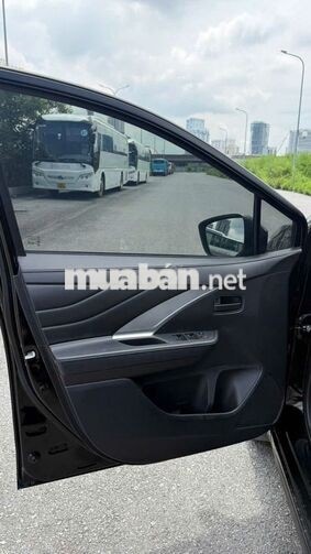 Xpander  2022 Màu đen - 420Tr