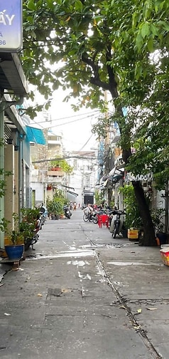 Ngộp bank nhà HXH dtích 6.2*30m=185m2, 1 lầu 4pn Lê Ngã, Q. Tân Phú