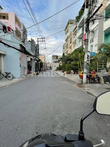 Ngộp bank nhà HXH dtích 6.2*30m=185m2, 1 lầu 4pn Lê Ngã, Q. Tân Phú