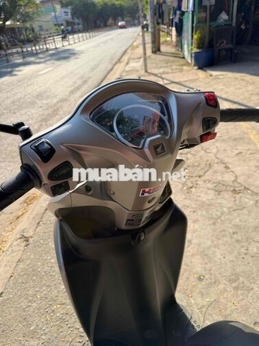 Honda Vision 2019 Bạc Smartkey
