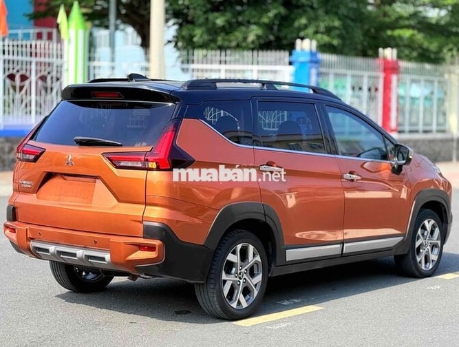 Mitsubishi Xpander Cross 2023 xe zin giá tốt