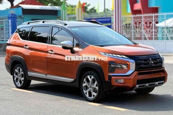 Mitsubishi Xpander Cross 2023 xe zin giá tốt