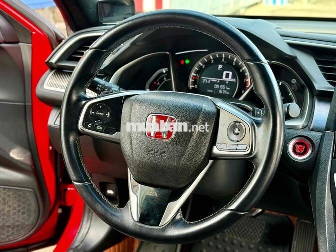 Honda Civic 2018 gen 10 81.000km Đỏ xe zin giá tôt