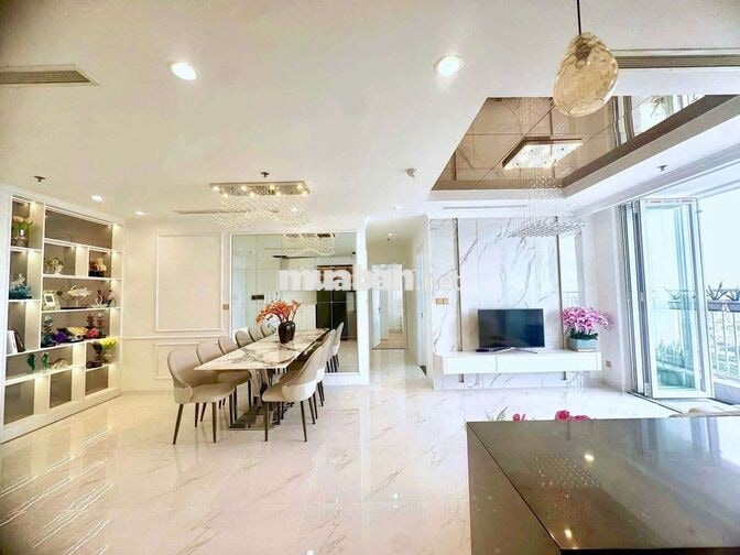 Cho thuê căn góc L4-02, 108.7m2, 3PN, 2WC, Landmark 4, full nội thất 