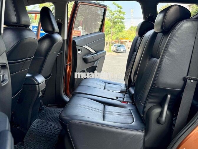 Mitsubishi Xpander Cross 2023 xe zin giá tốt