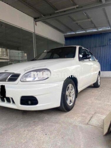 Daewoo Lanos 2003 SE Trắng, Ngay chủ