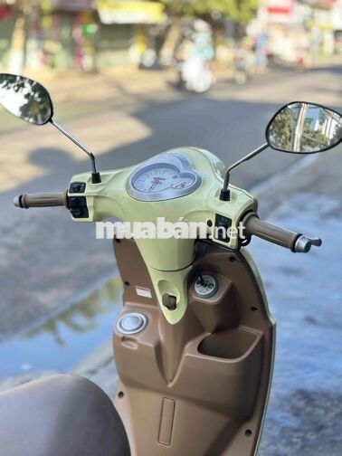 Yamaha Nozza màu vàng còn rất đẹp và mới