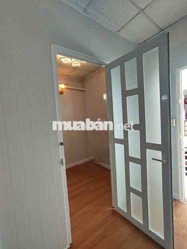 Cho thuê nhà 2 tầng Cô Giang - Phú Nhuận - 2PN - 10Tr