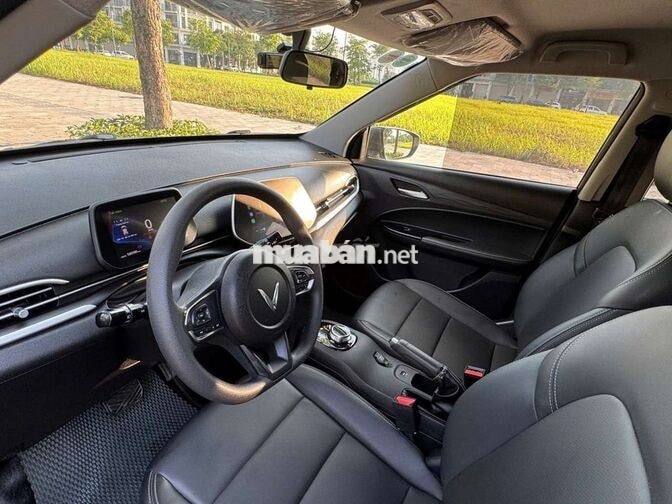 VinFast VF 5 2024 Plus 6000 km Xám