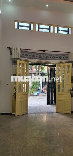 Cho thuê nhà ngay tại ngã tư Chiêu Liêu, sát chợ và trường học