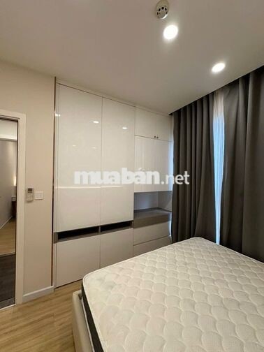 Căn hộ cao cấp full nội thất Millennium Bến Vân Đồn ở liền giá tốt