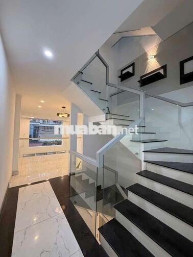 MẶT TIỀN KINH DOANH CHDV 5 TẦNG HẺM XE HƠI 8M THÔNG HUỲNH VĂN BÁNH