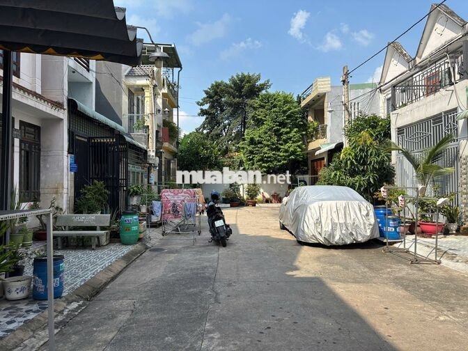 Cho thuê nhà ngay tại ngã tư Chiêu Liêu, sát chợ và trường học