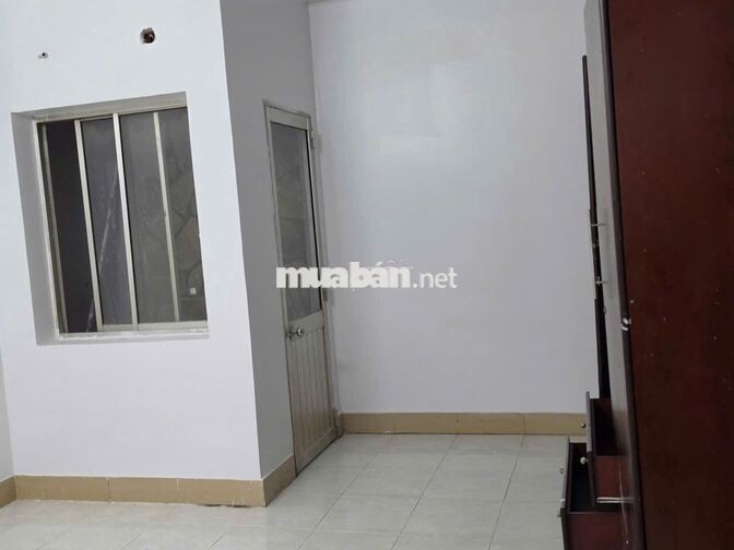 Nhà nguyên căn cho thuê lâu dài. Không tiếp môi giới trung gian!
