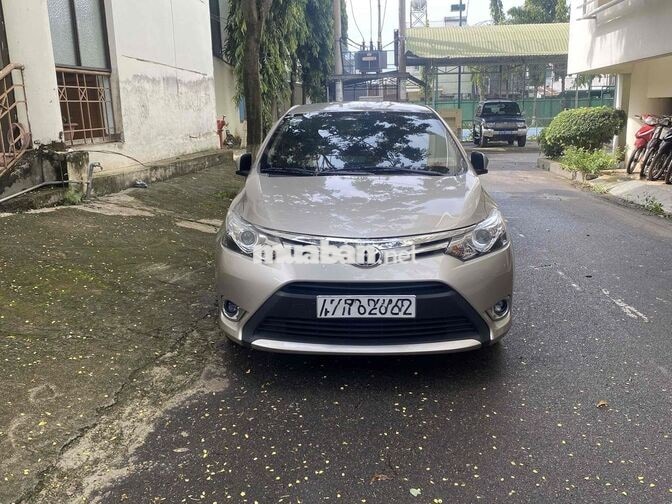 Toyota Vios 2017 G 8.1 vạn km Vàng cát