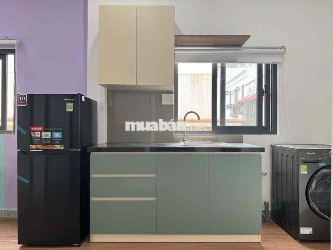 Cho thuê căn 2pn tách bếp ban công máy giặt full nt Cao Thắng quận 10