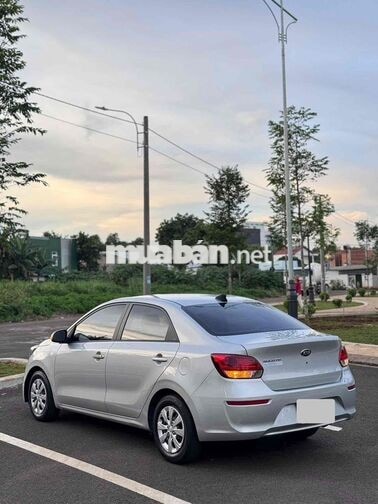 KIA Soluto 2020 1.4MT Bạc