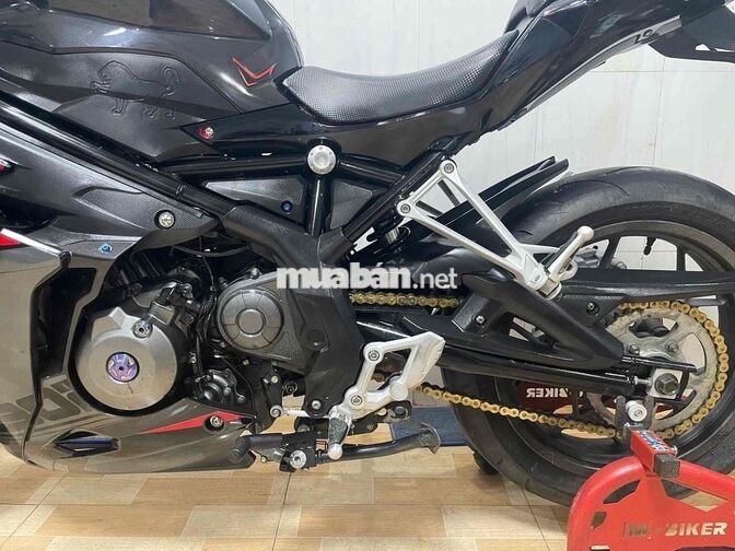 Benelli 302R màu Đen chính chủ