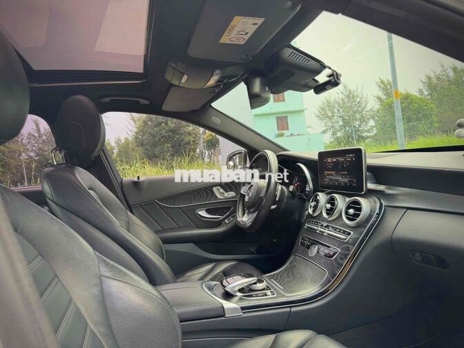 MERCEDES-BENZ C300 AMG 2016 TRẮNG 83000 KM