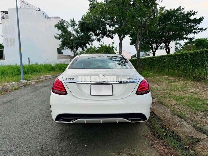 MERCEDES-BENZ C300 AMG 2016 TRẮNG 83000 KM