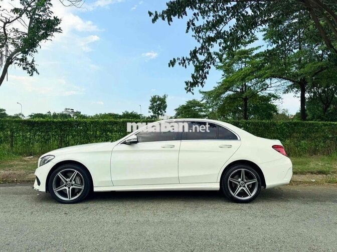 MERCEDES-BENZ C300 AMG 2016 TRẮNG 83000 KM