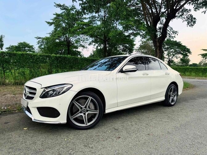 MERCEDES-BENZ C300 AMG 2016 TRẮNG 83000 KM