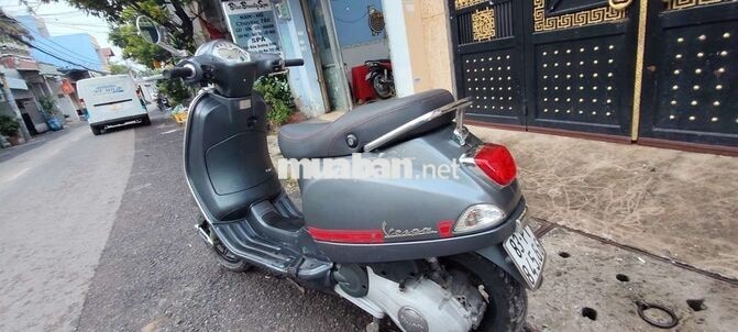 Piaggio Vespa LX 125 3V i.e. 2013 xám siêu cọp 