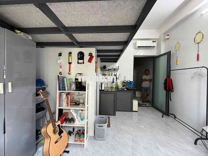 PASS PHÒNG GIÁ RẺ CỬA SỔ TRỜI NGAY TRƯỜNG CHINH - PHAN VĂN HỚN