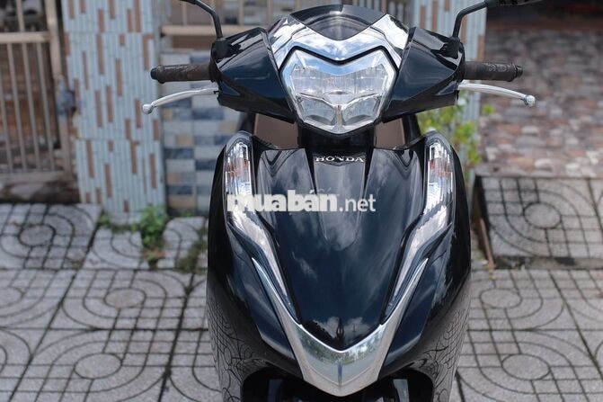 HONDA LEAD 125 PREMIUM EDITION ĐEN