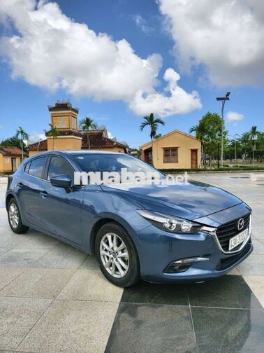 Mazda 3 Hatchback FL 2017 Xanh
